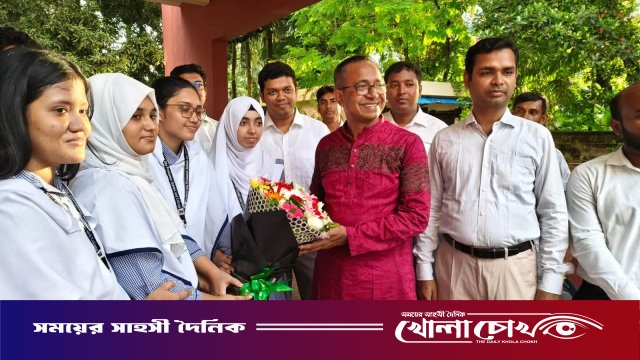ফরিদপুর জেলা প্রশাসন স্কুল অ্যান্ড কলেজে বার্ষিক সাংস্কৃতিক ও পুরস্কার বিতরণী অনুষ্ঠিত