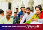 ফরিদপুরে পৌরসভার উদ্যোগে পূজামণ্ডপগুলোতে শাড়ি বিতরণ