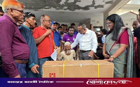 নগরকান্দায় কৃষক, দুস্থ নারী ও প্রতিবন্ধীদের মাঝে কৃষি উপকরণ ও হুইলচেয়ার বিতরণ