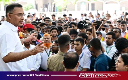 নিজ কলেজ প্রাঙ্গণেও গেলেন প্রধানমন্ত্রী, শিক্ষার্থীদের দিলেন যে বার্তা