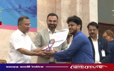 ‘ইউথ ভলেন্টিয়ার অ্যাওয়ার্ড-২০২৬’ পেলেন ফরিদপুরের নীরব ইমতিয়াজ শান্ত