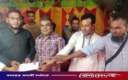 আলফাডাঙ্গায় পূজামণ্ডপ পরিদর্শন ও আর্থিক সহায়তা দিলেন বিএনপি নেতা কামরুল ইসলাম দাউদ