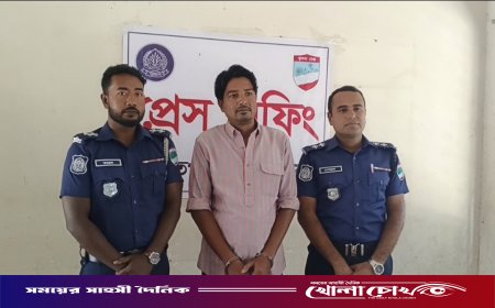 দৌলতপুরে পুলিশের বিশেষ অভিযান: ২১ মামলার ওয়ারেন্টভুক্ত সাজাপ্রাপ্ত আসামি গ্রেপ্তার