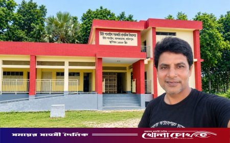 আলফাডাঙ্গায় টেন্ডার ছাড়াই বিদ্যালয়ের টিন-ইট বিক্রির অভিযোগ প্রধান শিক্ষকের বিরুদ্ধে