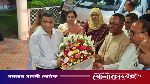 ফরিদপুরে দিনব্যাপী নানা কর্মসূচিতে অংশ নিচ্ছেন ঢাকা বিভাগীয় কমিশনার