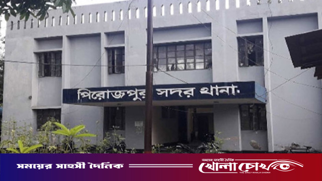 বাবার দাফনে ব্যস্ত পরিবার, ফাঁকা বাড়ি থেকে পৌনে ৬ লাখ টাকার মালামাল চুরি