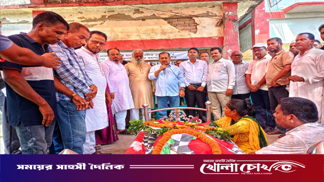 আগৈলঝাড়ায় অবনী ভূষণ হালদারের মৃত্যুতে জহির উদ্দিন স্বপনের শ্রদ্ধা ও সমবেদনা