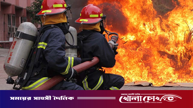 গাজীপুরে ইবনে সিনা ওষুধ কারখানায় আগুন, নিয়ন্ত্রণে ৪ ইউনিট
