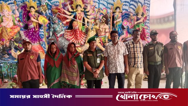 আলফাডাঙ্গায় দুর্গাপূজার নিরাপত্তাব্যবস্থা পরিদর্শনে আনসার কর্মকর্তা শাহিদা খাতুন