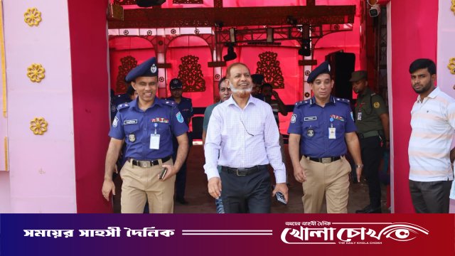 ফরিদপুরে পূজামণ্ডপের নিরাপত্তা ব্যবস্থা পরিদর্শন করলেন অতিরিক্ত আইজিপি
