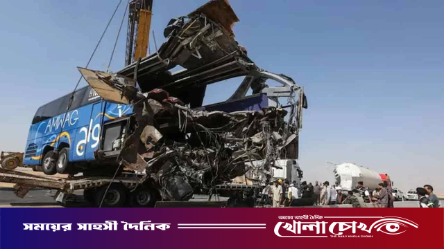 মিসরে বাস-ট্রাক সংঘর্ষ, নিহত ১৩