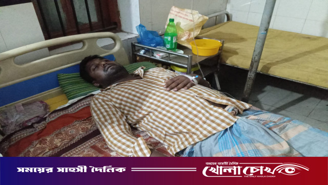 আগৈলঝাড়ায় ঘরে ঢুকে যুবককে মধ্যযুগীয় কায়দায় নির্যাতনের অভিযোগ, লুটপাট